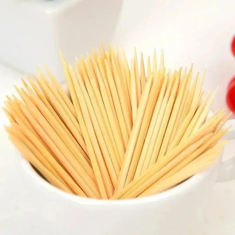 500PCS Disposable Bamboo Toothpicks Double Headed Picks Fruit Dessert Picks Home Kitchen Restaurant Portable Teeth Cleaning Tool