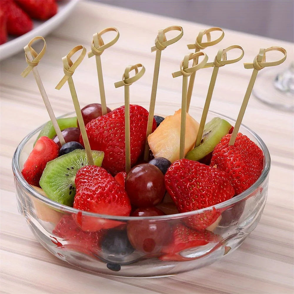200 Pcs/Pack Cocktail Toothpicks, Appetizer Toothpicks, Natural Bamboo Skewers, Mini Food Sticks, Fancy Toothpicks for beverage